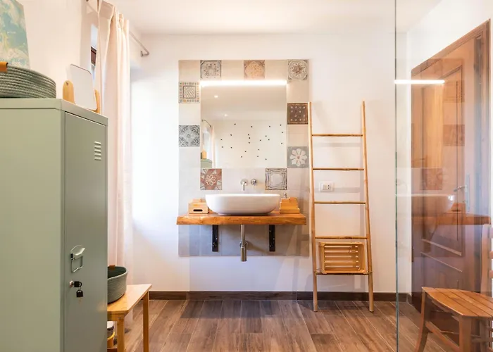 Giardino Di Corte * فيرونا