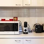 Appartement Giardino Di Corte By Reasy&busy Verona